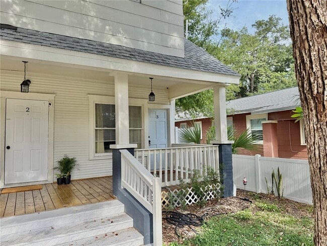 Building Photo - 819 11th St N Unit 3