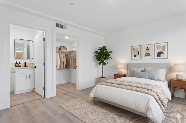 Photo - 442 E 118th St Unit #444 1/2