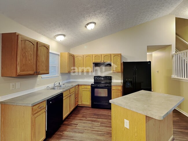 Photo - 7901 Chapel Stone Rd