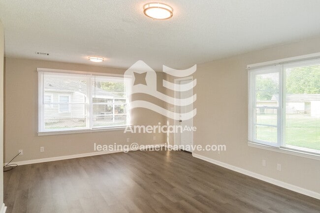 Photo - 522 Capitol Pkwy Ct