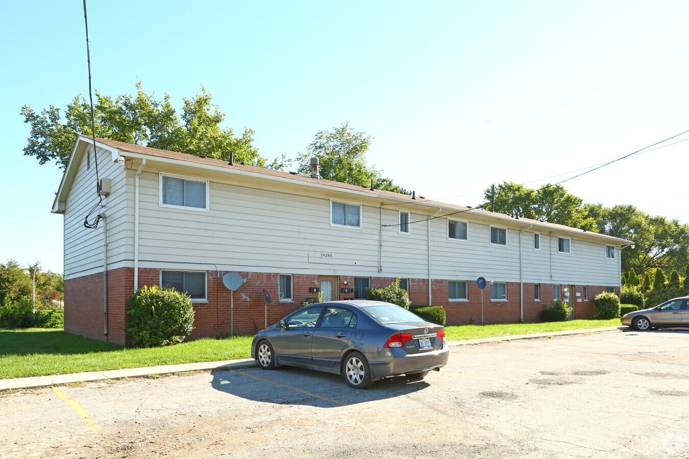 Melvindale Apartments - Melvindale Apartments