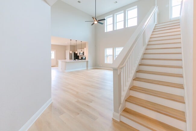 10922 Woodwind Shadows Dr