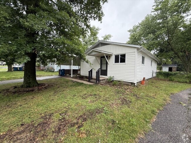 Building Photo - 306 N McKinley Ave Rental