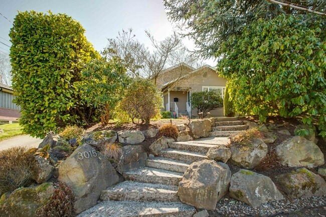 Photo - 3bd/2ba Seattle Home