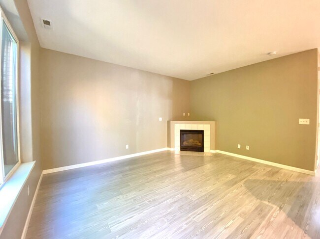 Photo - Stylish 3BR near Progress Ridge – Includes $500 Monthly Credit