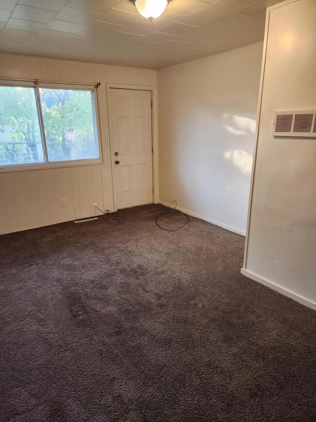 33114 Alaska Ct