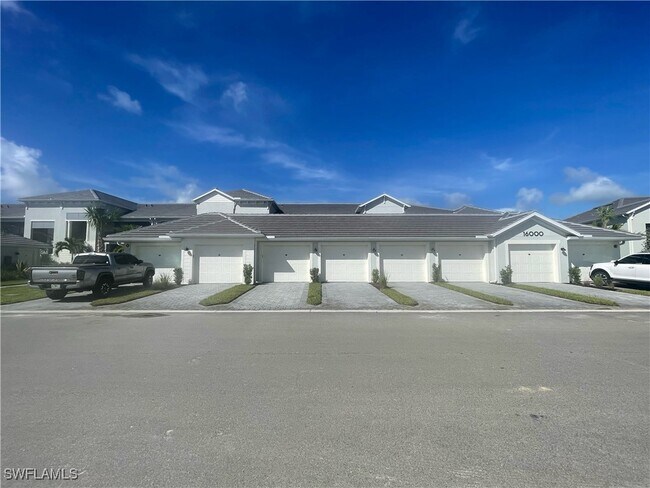 Building Photo - 16000 Grassland Ln Unit 3127 Rental