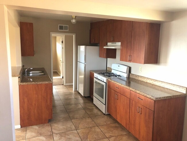 Photo - 9542 Lindsey Dr