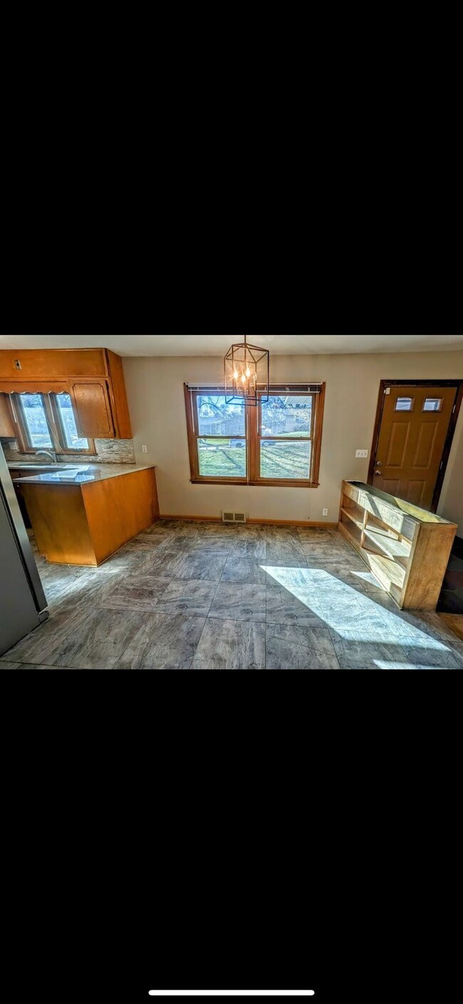 10506 Hilltop Rd Rental House Rental in Omaha, NE