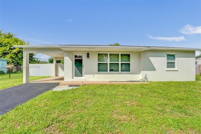 Building Photo - 3431 NW 5th Pl