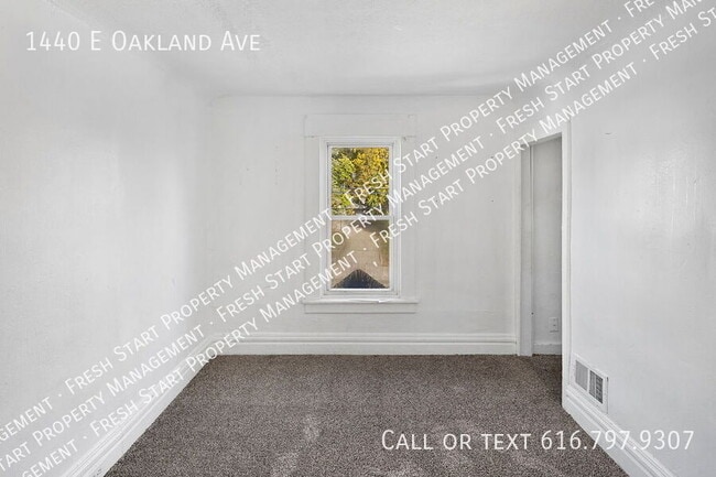 Photo - 1440 E Oakland Ave