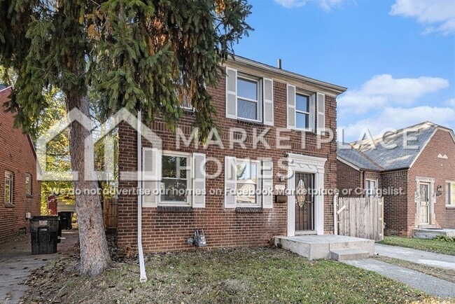 Photo - 15033 Hartwell St