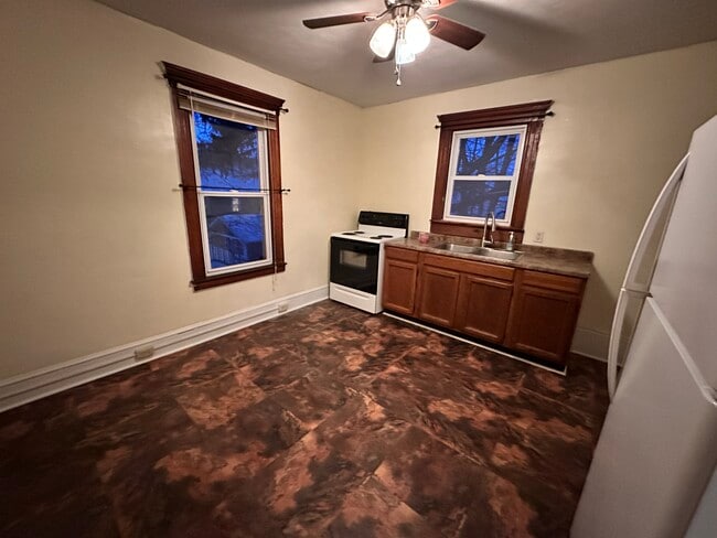 Photo - 17 Washington St Unit Apt 3