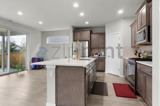 Photo - 8206 14th St SE