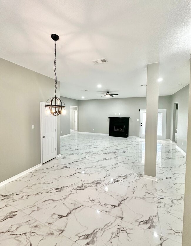 Photo - AVAILABLE NOW!!