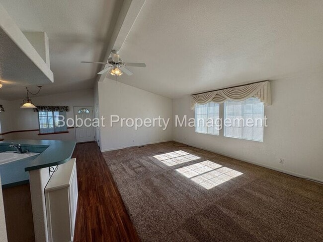 Photo - 1129 Gambrel Dr