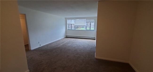 Photo - 1100 East Ave