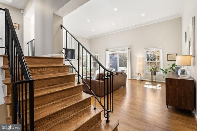 Photo - 2729 Unicorn Ln NW