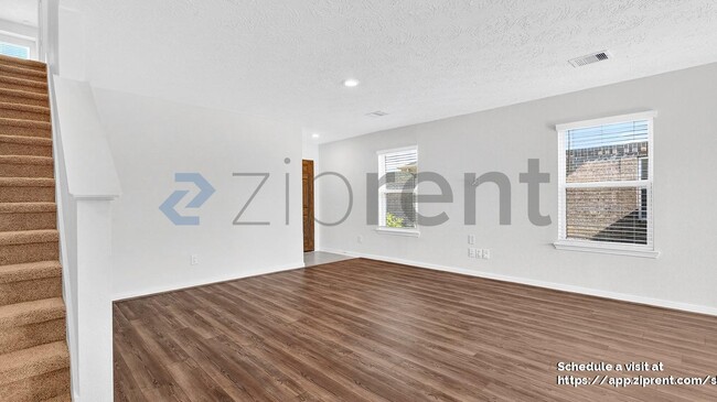 Photo - 12338 Seybold Cv Dr