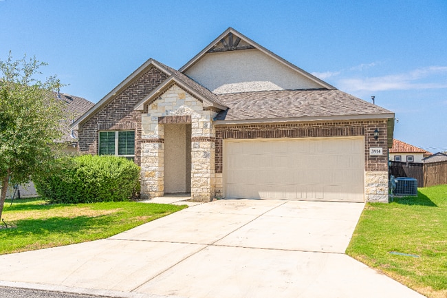 Photo - 3914 Brazos Bend Casa