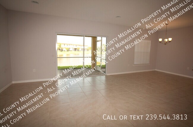 Photo - 3883 Tilbor Circle