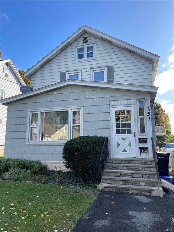 Photo - 353 Stafford Ave