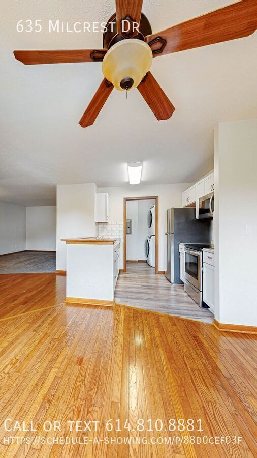 Photo - 635 Milcrest Dr House