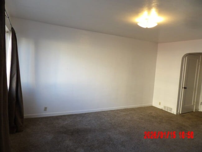 Photo - 2-bedroom Duplex with Brand New Mini Split!