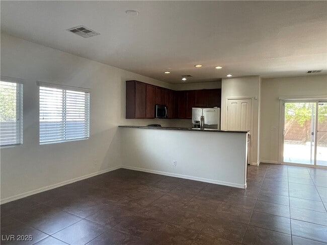 Photo - 10188 Cougar Crossing St