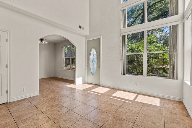 Photo - 1378 E Hatcher Dr