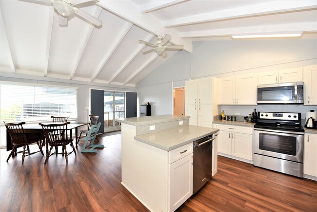 Photo - Large Home in beautiful Ahuimanu Area