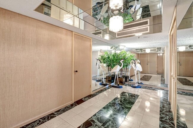 Photo - 3407 S Ocean Blvd Unidad 4D