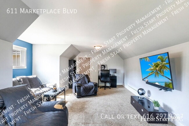 Photo - 611 Marketplace Blvd