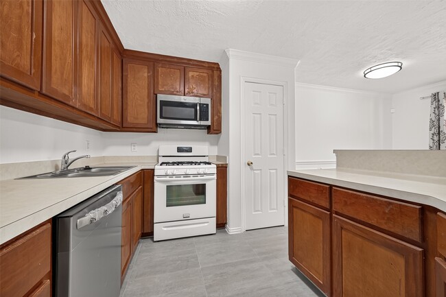 Photo - 12502 Venus Park Ln