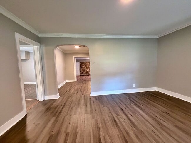 Photo - Cozy 3 Bedroom Home Ready for Move In!- $5...