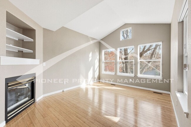 Photo - Spacious Townhouse with Central AC and Was...