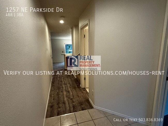 Photo - 1257 NE Parkside Dr