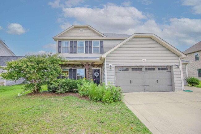 Building Photo - "Charming 3-Bed Home with Granite Elegance on Nessee Street, Fayetteville!"
