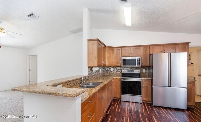 Photo - 1964 Bayhill Dr