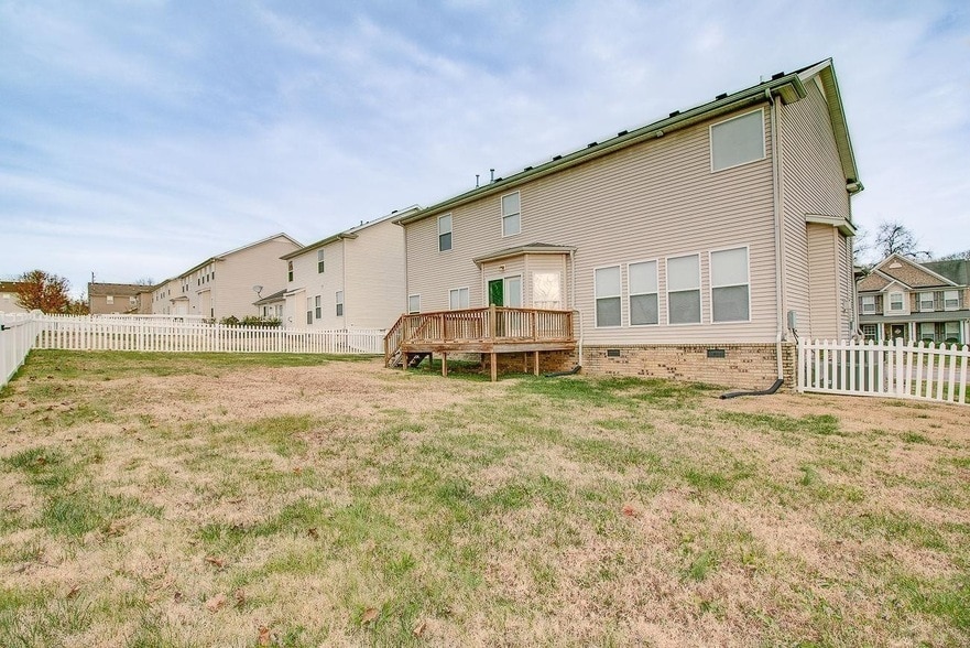 Photo - 183 Vintage Cir