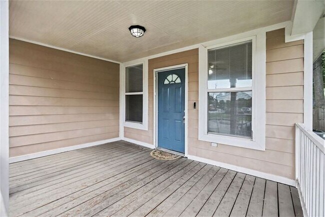 Photo - 3BR/2BA Gem Located in Historic West End!