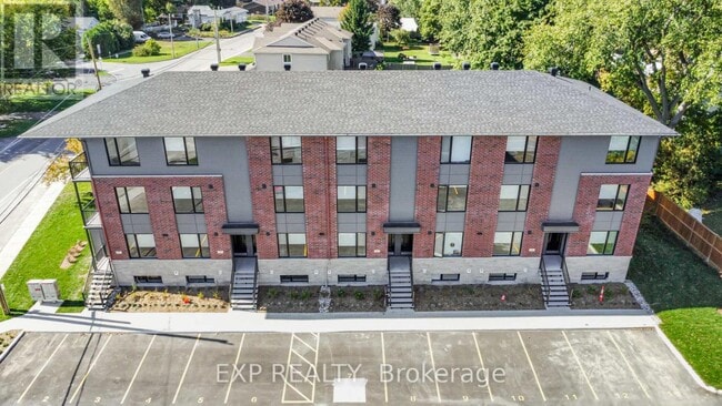 Photo - 251 Castor St Unité 4