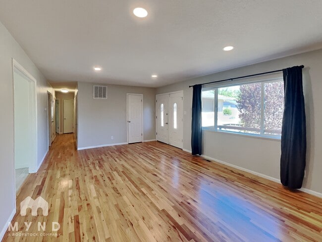 3450 Pierremont Rd