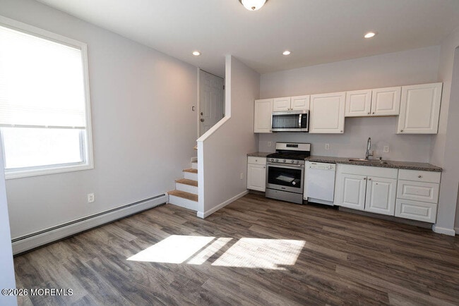 Building Photo - 14 Highland Blvd Unit 1B