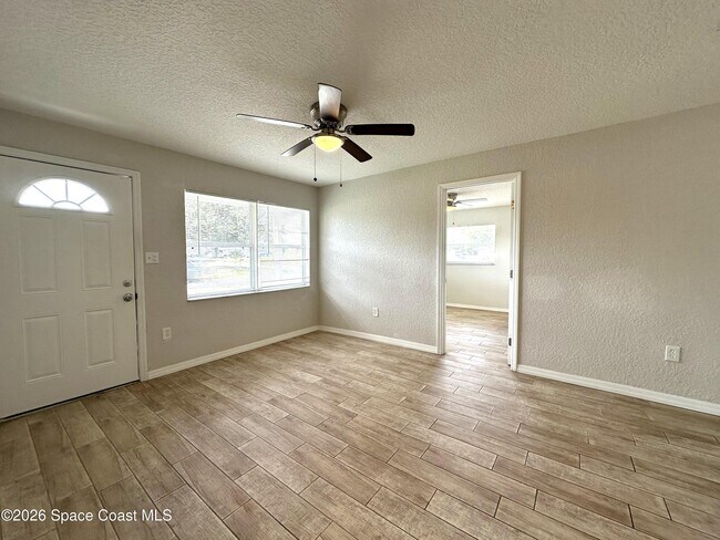 Photo - 2296 Shelby Dr