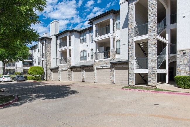 Silverado Apartments