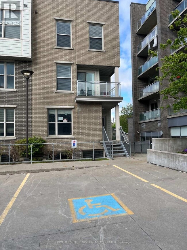 Photo - 62 Balsam St