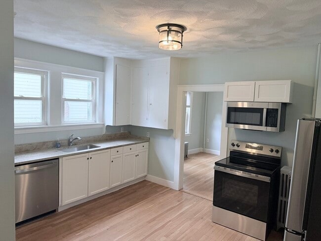 Photo - 56 S Main St Unit 1