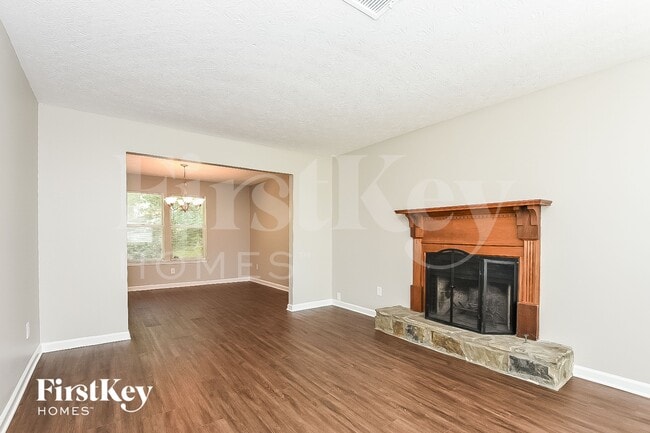 Photo - 3898 Centennial Trail NW