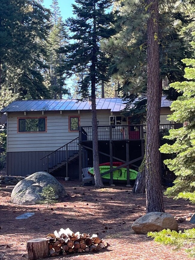 Photo - LONG-TERM RENTAL: Excellent Location with Private Beach Access!